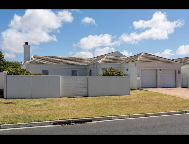 3 BEDROOM HOUSE FOR SALE IN SUNNINGDALE